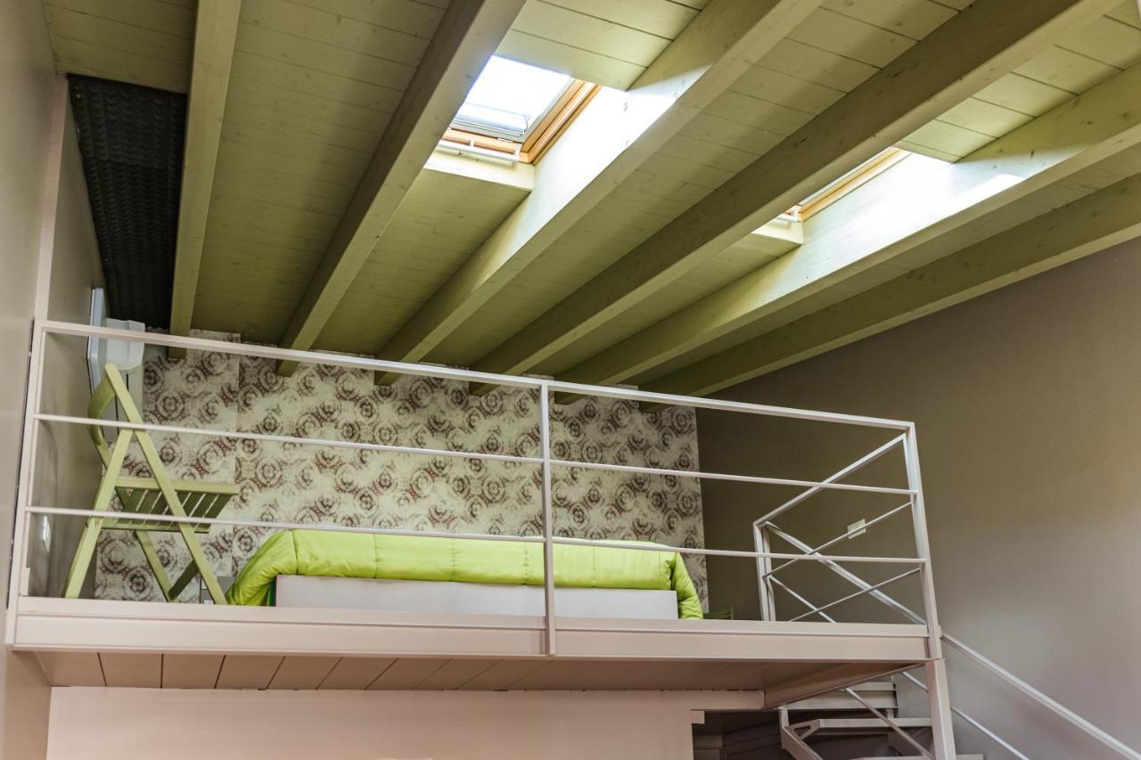 Antico Borgo B&B Con Spa - Adults Only Manerba del Garda Bagian luar foto