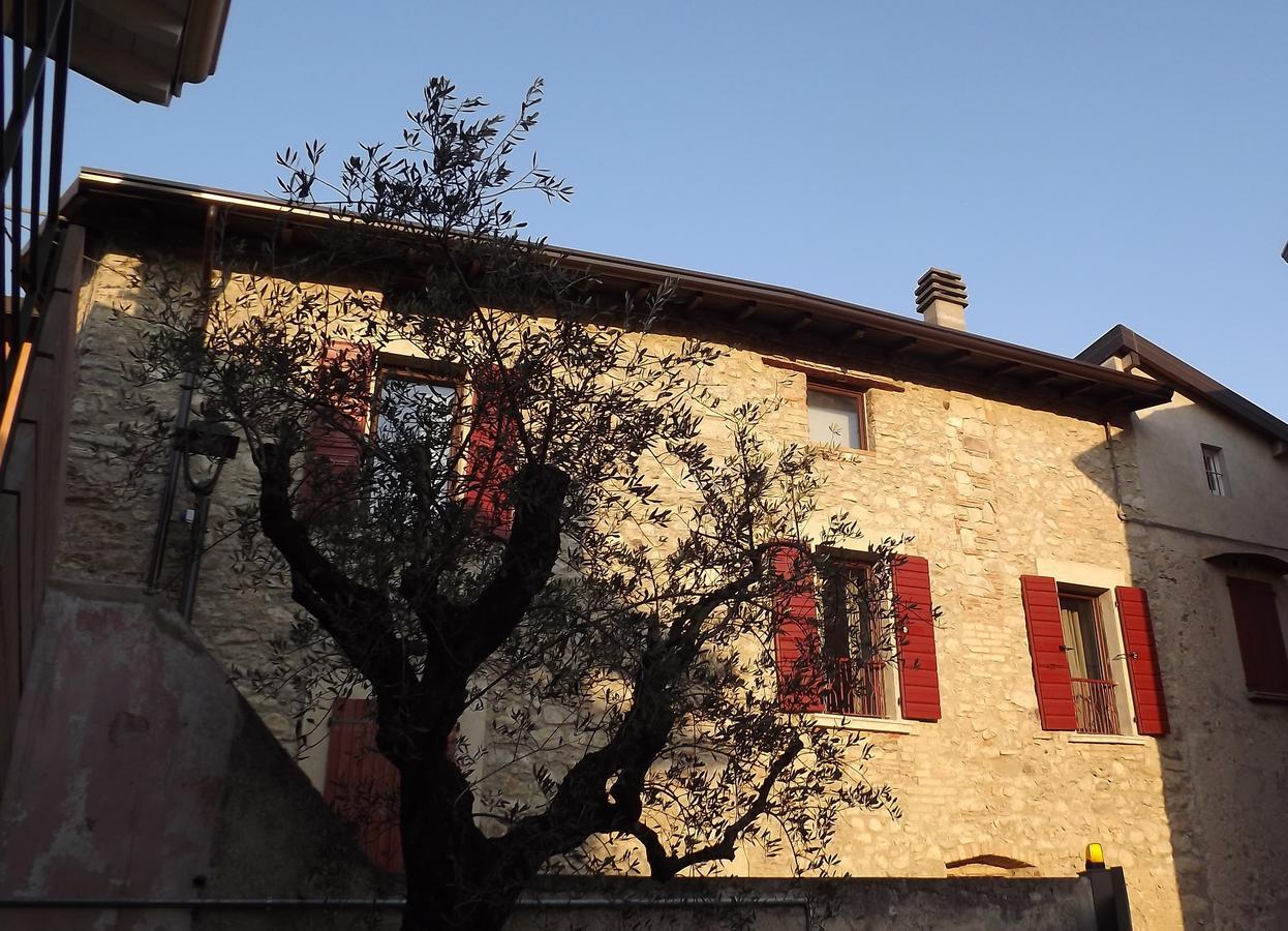 Antico Borgo B&B Con Spa - Adults Only Manerba del Garda Bagian luar foto