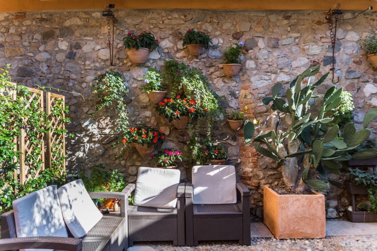 Antico Borgo B&B Con Spa - Adults Only Manerba del Garda Bagian luar foto