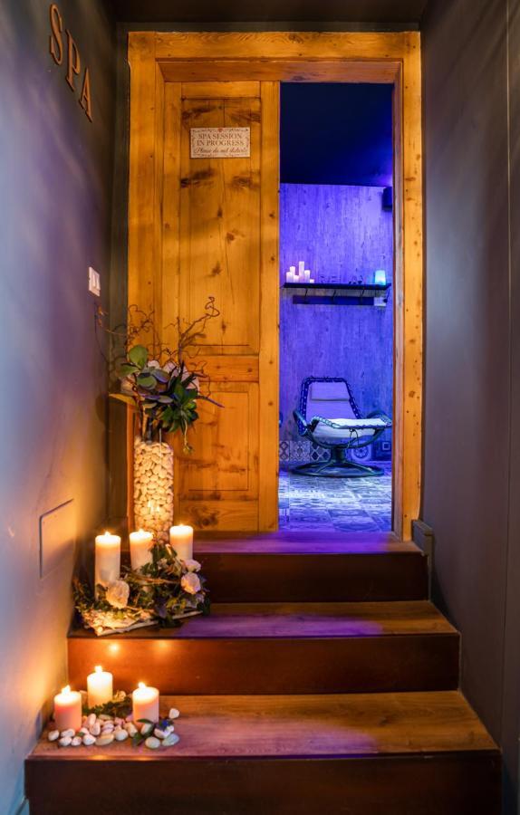 Antico Borgo B&B Con Spa - Adults Only Manerba del Garda Bagian luar foto