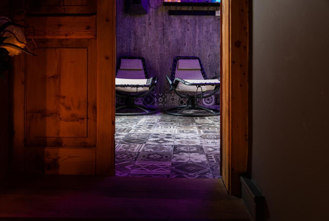 Antico Borgo B&B Con Spa - Adults Only Manerba del Garda Bagian luar foto
